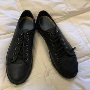 Hammersmith tennis shoes.